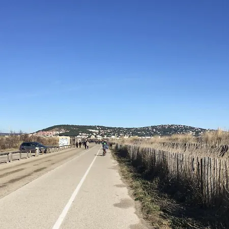 Studio Lumineux Proche Plage Avec Parking Prive - Fr-1-338-358