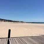 Studio Lumineux Proche Plage Avec Parking Prive - Fr-1-338-358 *