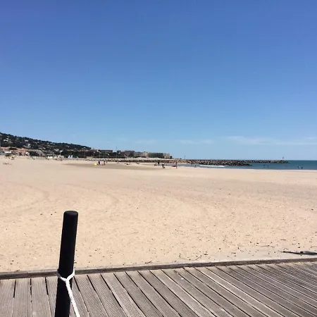 Studio Lumineux Proche Plage Avec Parking Prive - Fr-1-338-358 *