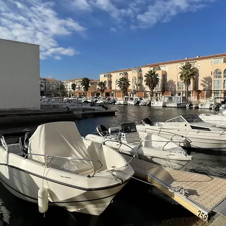 Appartamento Appartement Sète, 1 pièce, 4 personnes - FR-1-338-358 Sète
