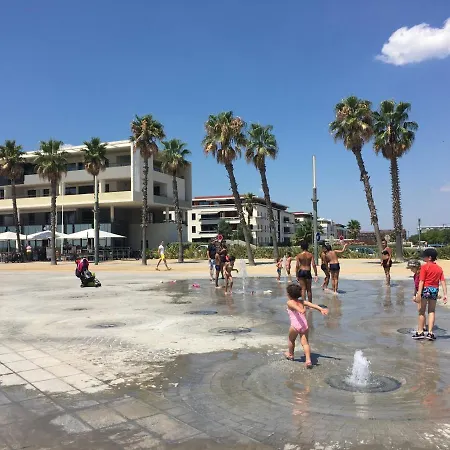 Studio Lumineux Proche Plage Avec Parking Prive - Fr-1-338-358 * Σετ
