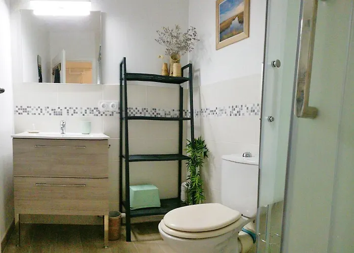Studio Lumineux Proche Plage Avec Parking Prive - Fr-1-338-358 Sète